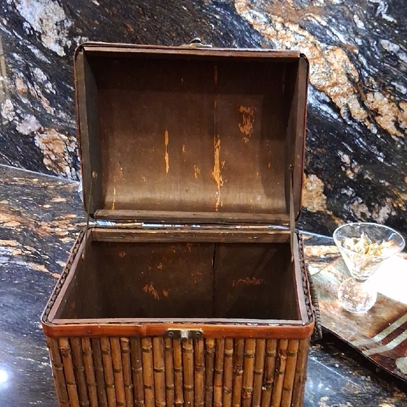 Brown Bamboo Decor Accent Box with Curved Lid - Picture 5 of 5